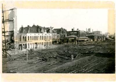 Vernielde Deinse stationsbuurt na bevrijding in 1918