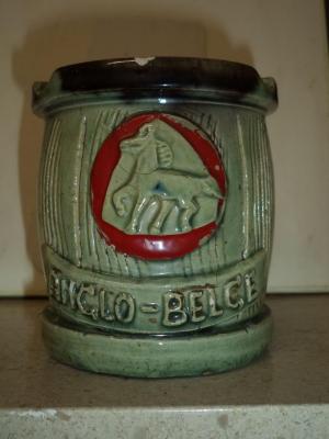 Asbak met logo van brouwerij Anglo-Belge