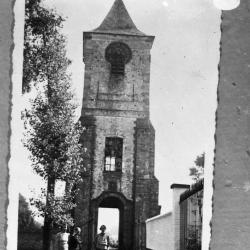 De oude kerktoren van Eke