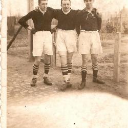 Drie voetballers van RC Gavere of VV Zingem
