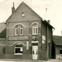 Café 'Den Hazewind' te Machelen-aan-Leie