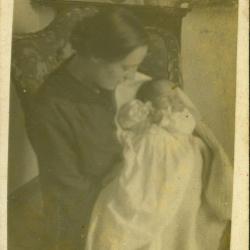 Moeder Marie Minne en kind